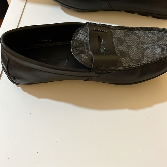 NWOT COACH COIN DRIVER IN SIGNATURE JACQUARD SIZE 7.5 - Picture 6 of 11
